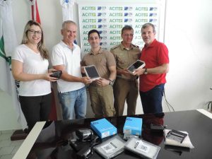 thumbnail_entrega kits